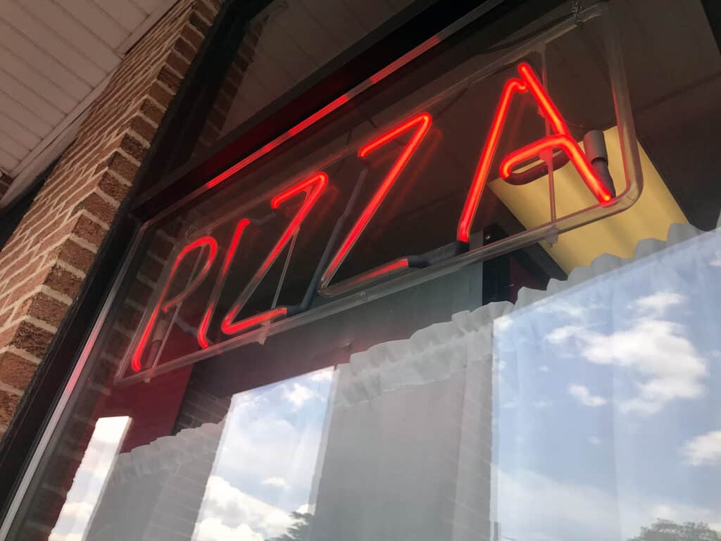 Pizza il Bacio - Melania Pizza, LLC - 336 N Main St York New Salem, PA 17371